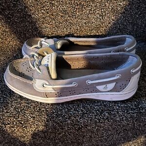 Women Sperry’s